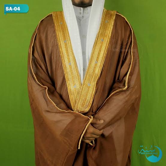 আবায়া((Arabic Bisht)
